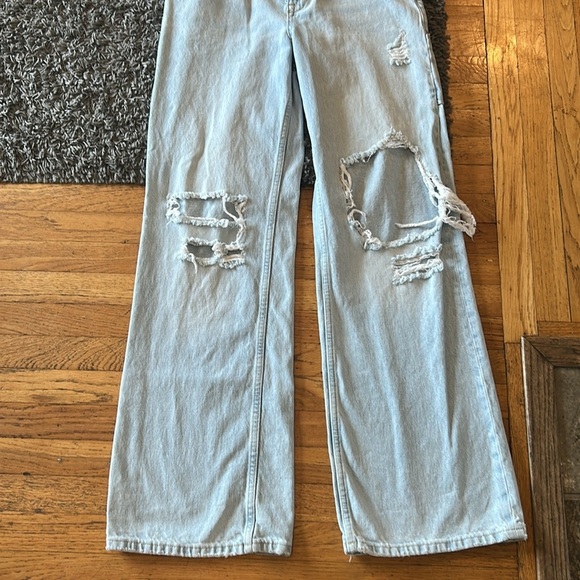 We The Free Tinsley Baggy High Rise Straight Leg Light Blue Distressed Jeans 27 - Picture 3 of 11